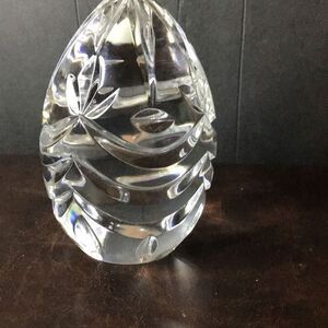 Vintage Yugoslavian lead crystal egg, paperweight by ROGASKA